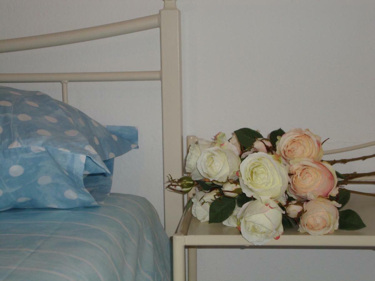 ني كارفالي Maria Apartments المظهر الخارجي الصورة
